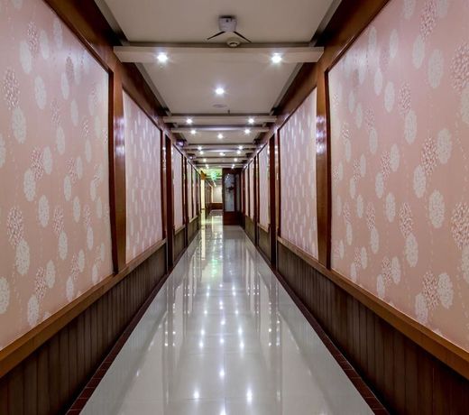 OYO 1489 Hotel Diamond's Pearl