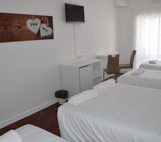 Lx Center Guesthouse