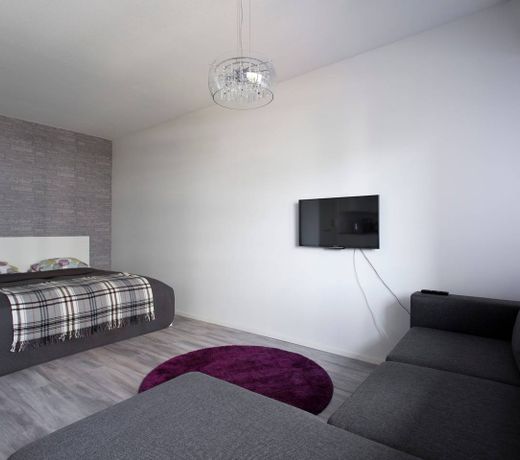 Seaside Downtown Apartment