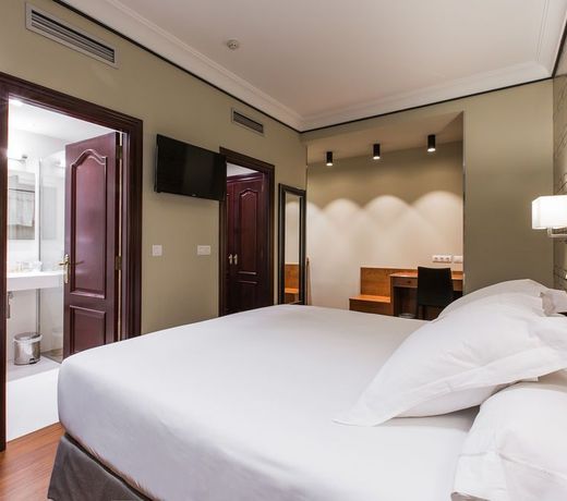 Hotel Carlton