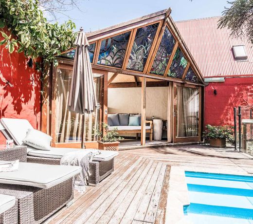 A PERFECT STAY - Byron Blisshouse