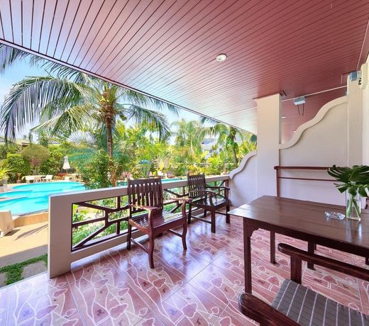 Aumpai Luxury