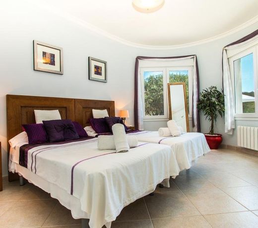 Villa El Magraner by Abahana Villas