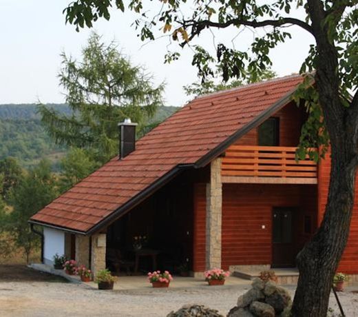 COTTAGE ROJA