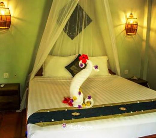 BLUE KEP BUNGALOW