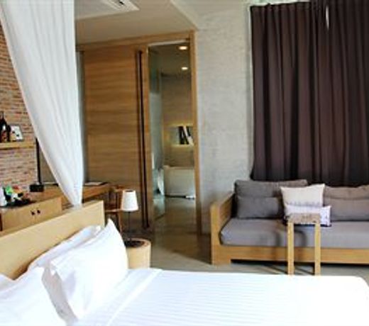 Sea Two Pool Villa Resort Pattaya