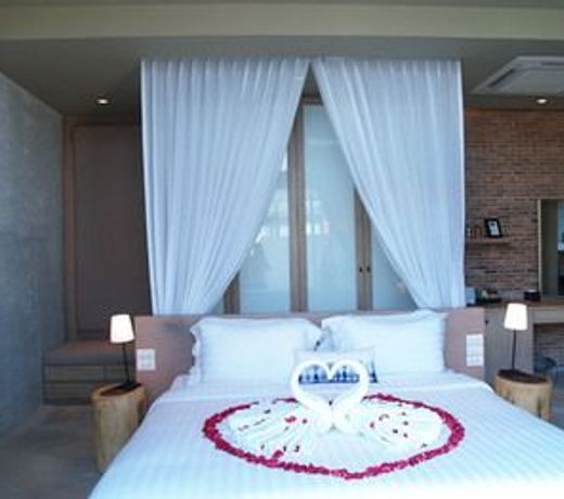 Sea Two Pool Villa Resort Pattaya