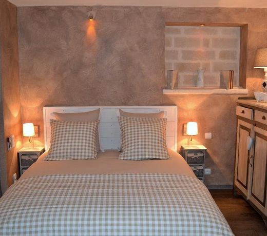 La Colline aux Cigales : Chambres d'hotes