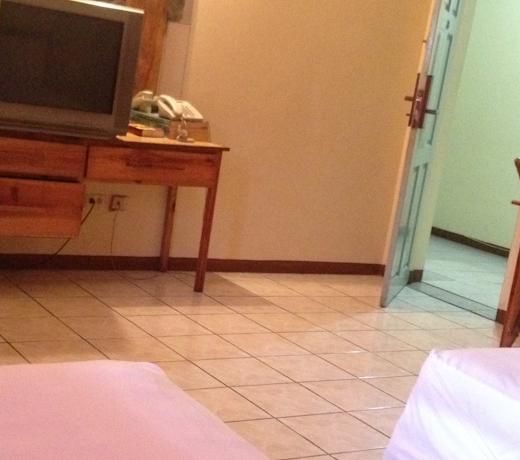 Olympia Crown Hotel