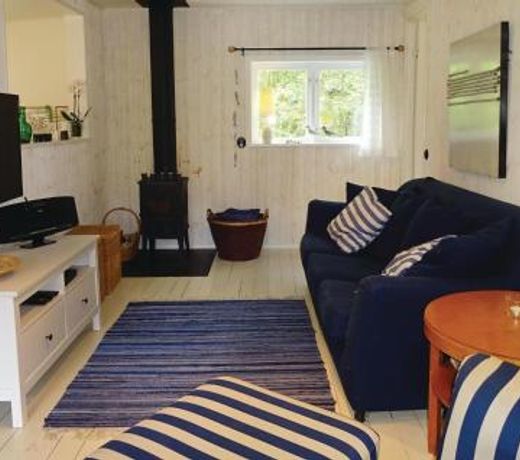 Stunning home in Yngsj with 2 Bedrooms and WiFi