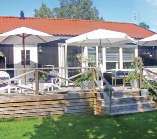 Nice home in Lrbro with 2 Bedrooms and WiFi