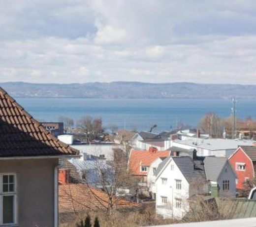 Stunning home in Huskvarna with 3 Bedrooms and WiFi