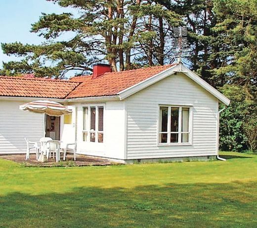 Holiday home Brorslundsv. HÃ¶llviken
