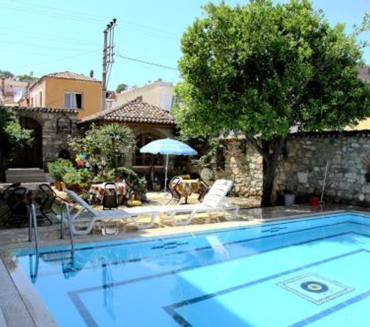 Nazar Hotel