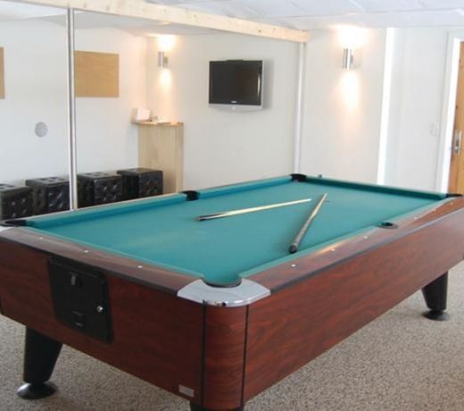 Stunning home in Ringkbing with 8 Bedrooms and WiFi