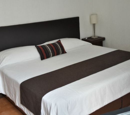 Grupo Kings Suites - Horacio 1525