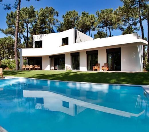 Villa Aroeira
