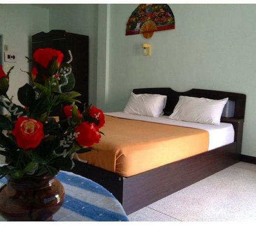 PETER KAMALA GUESTHOUSE