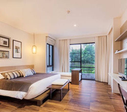 Veranda High Residence