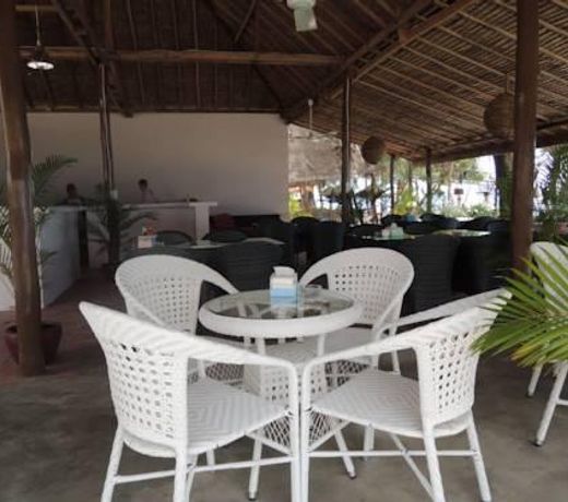 WHITE SAND??S ANNEX