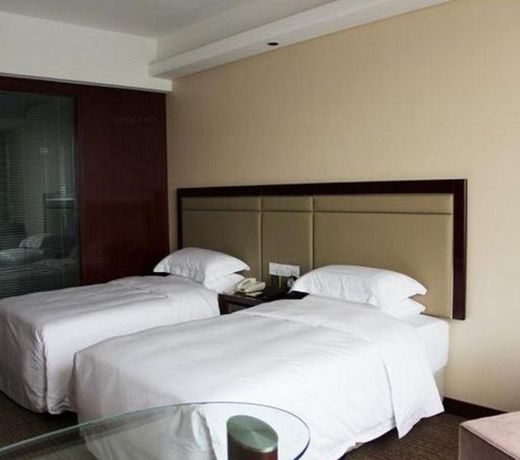 Zhengzhou Plane Tree Hotel