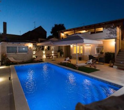 Apartment Nedo