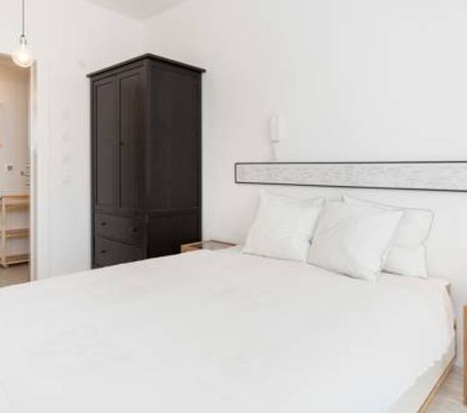 Awesome 3bd Sarona Tower! Balcony and parking