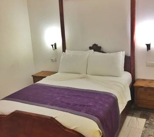 Central Park Otel - Adult Only