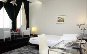 Chekhoff Hotel Moscow Curio Collection By Hilton