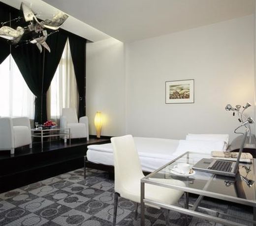 Chekhoff Hotel Moscow Curio Collection By Hilton