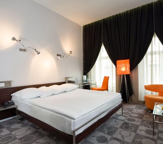 Chekhoff Hotel Moscow Curio Collection By Hilton