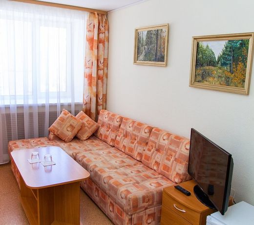 Lyuks Hotel