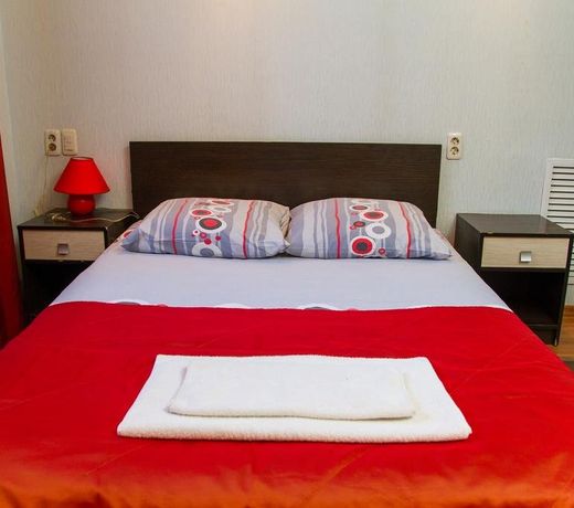 Lyuks Hotel