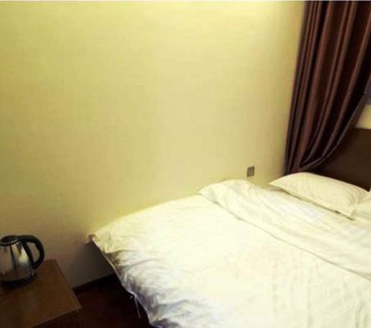Kaifeng Yiju Express Hotel