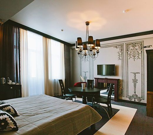 Derzhava Hotel