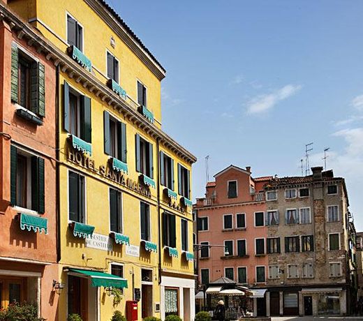 Hotel Santa Marina