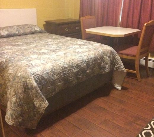 Satellite Motel