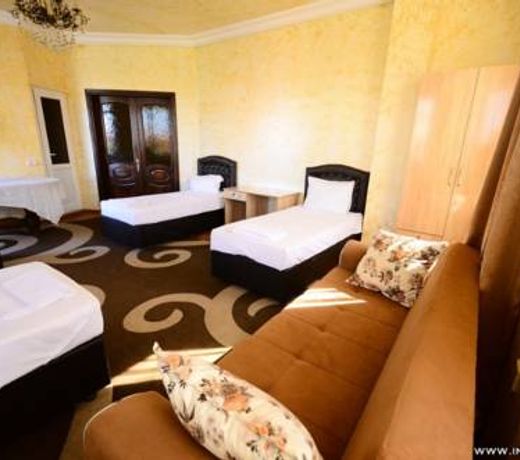 Hotel Golden House