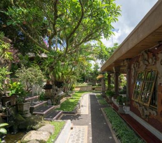 Nuaja Balinese Guest House