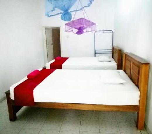 Jayaru Guest House