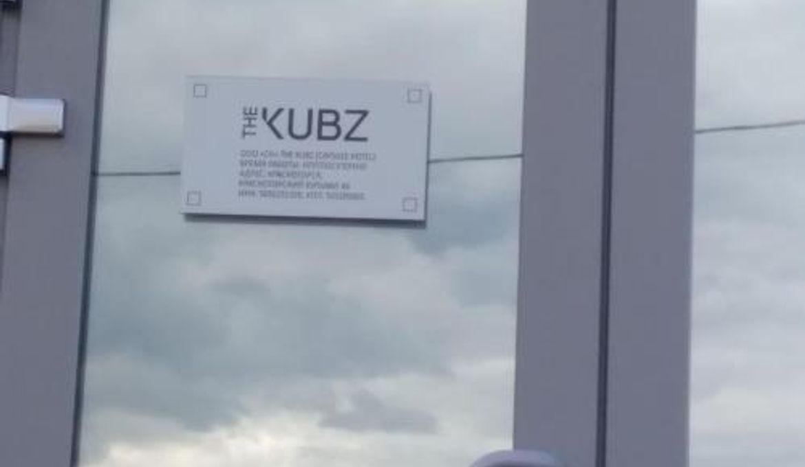 THE KUBZ Capsule Hotel