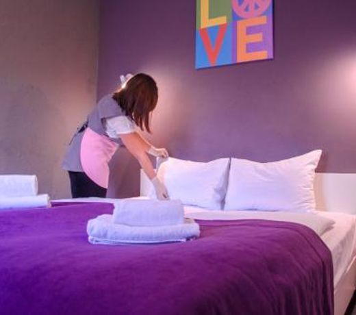 Good Night Hotel