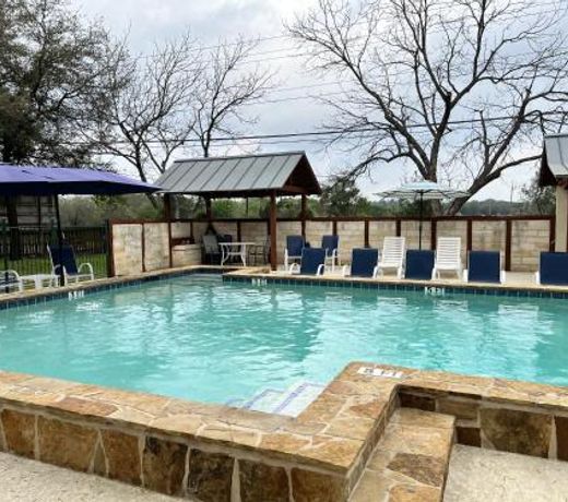 Gruene Cottages