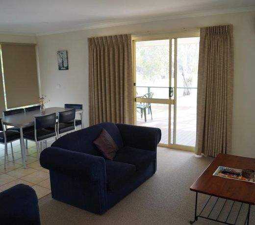 Tooleybuc River Retreat Villas