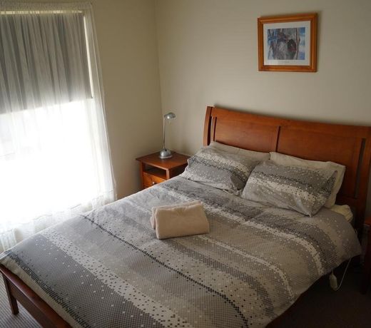 Tooleybuc River Retreat Villas