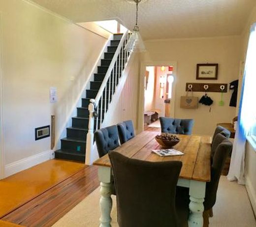 Robin Hoods Well Farm Stay