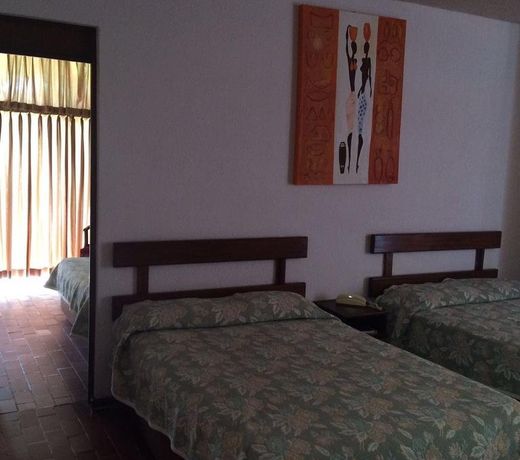 Hotel Plaza Real de la Paz