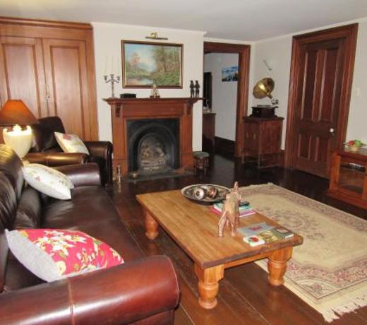 Holland House Bed & Breakfast