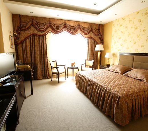 Hotel Atlaza Light