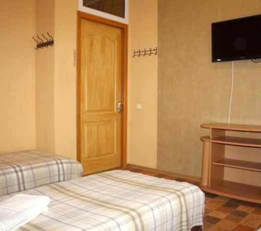 Inn Khlibodarskiy